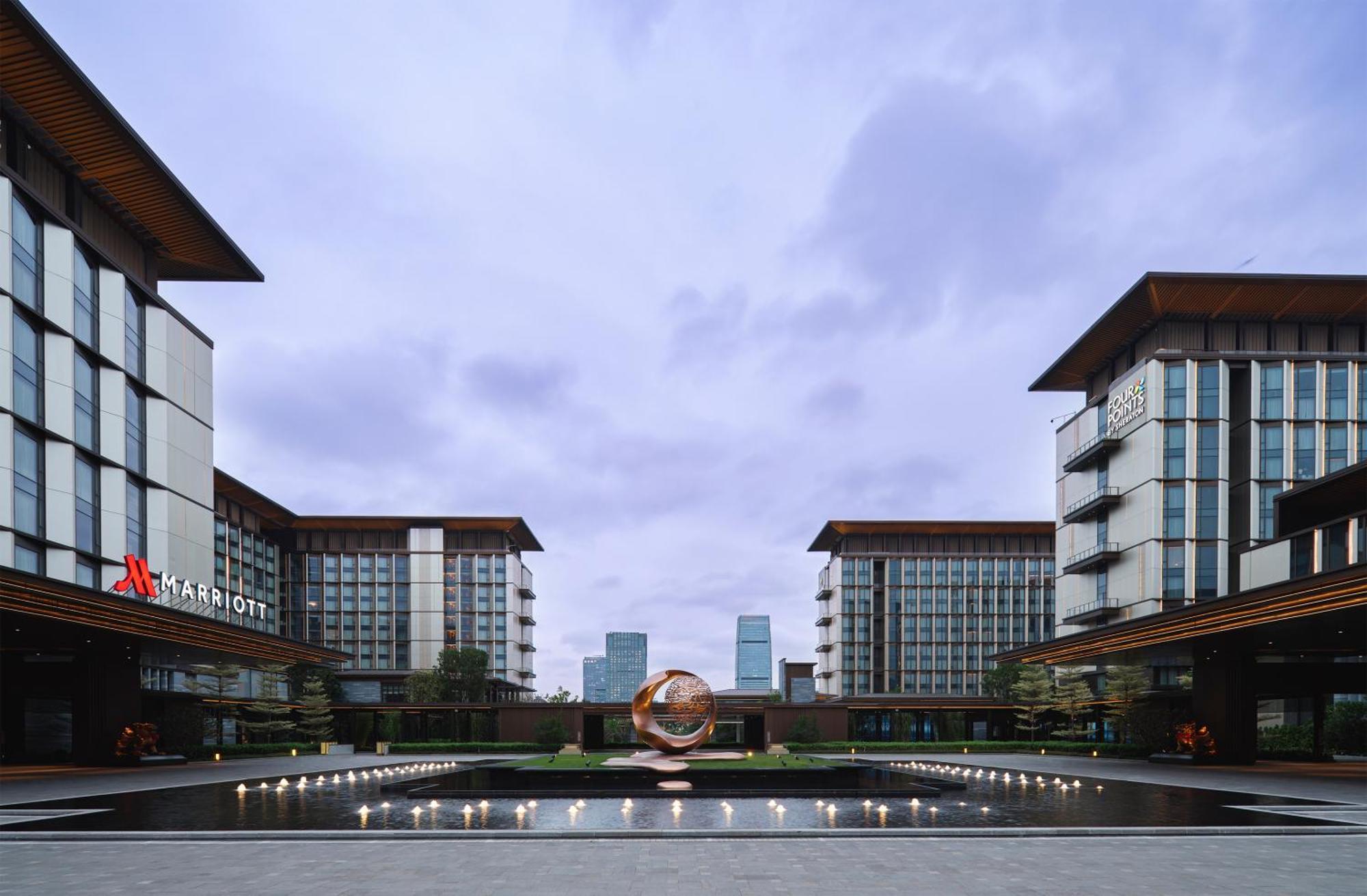 Отель Element Guangzhou Baiyun Экстерьер фото