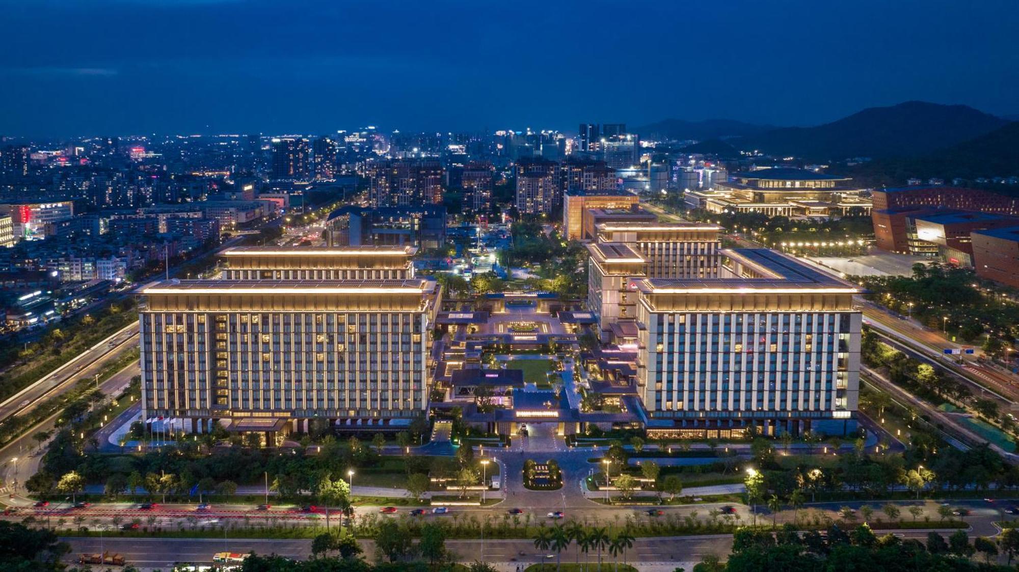 Отель Element Guangzhou Baiyun Экстерьер фото