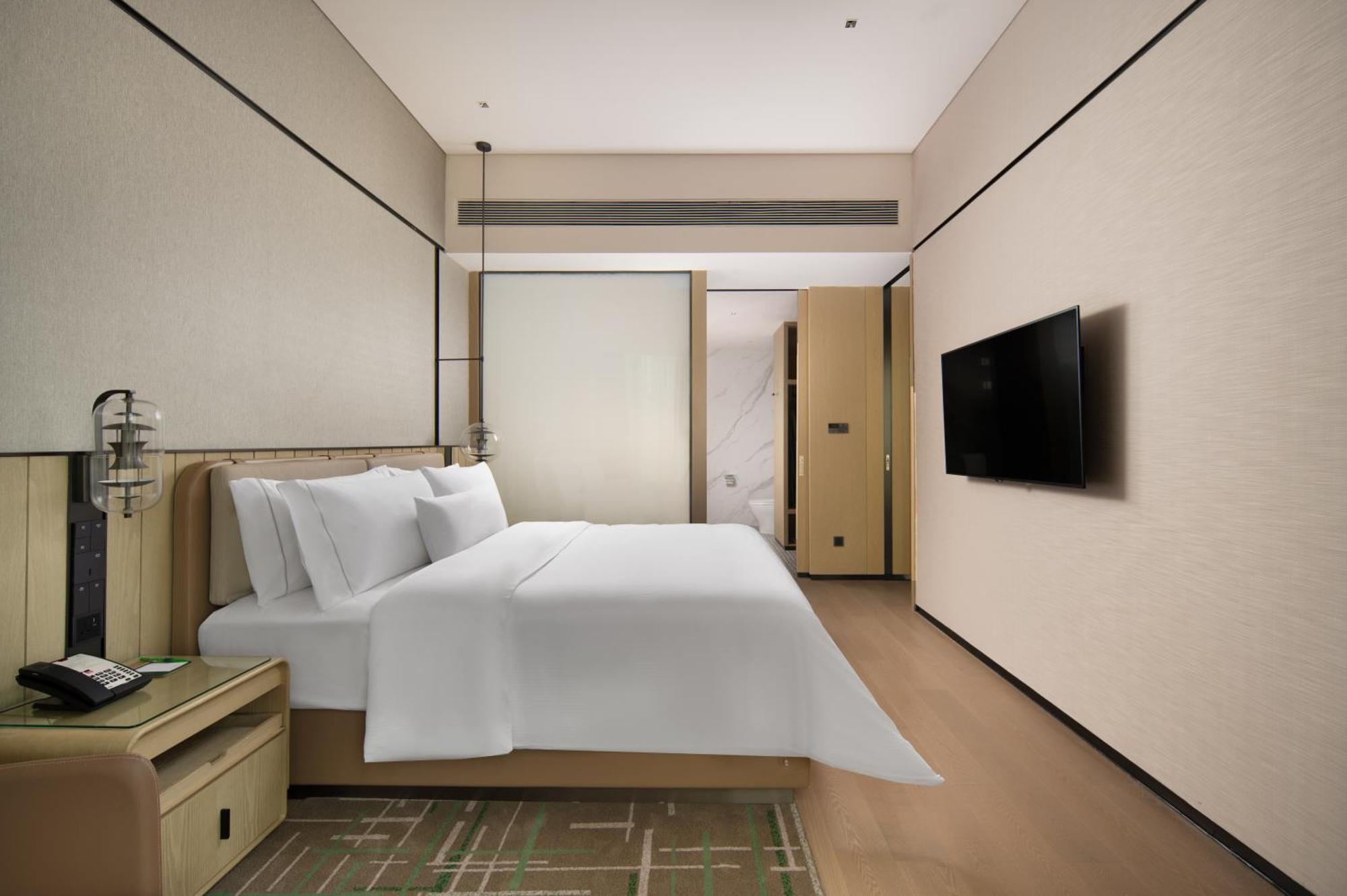 Отель Element Guangzhou Baiyun Экстерьер фото