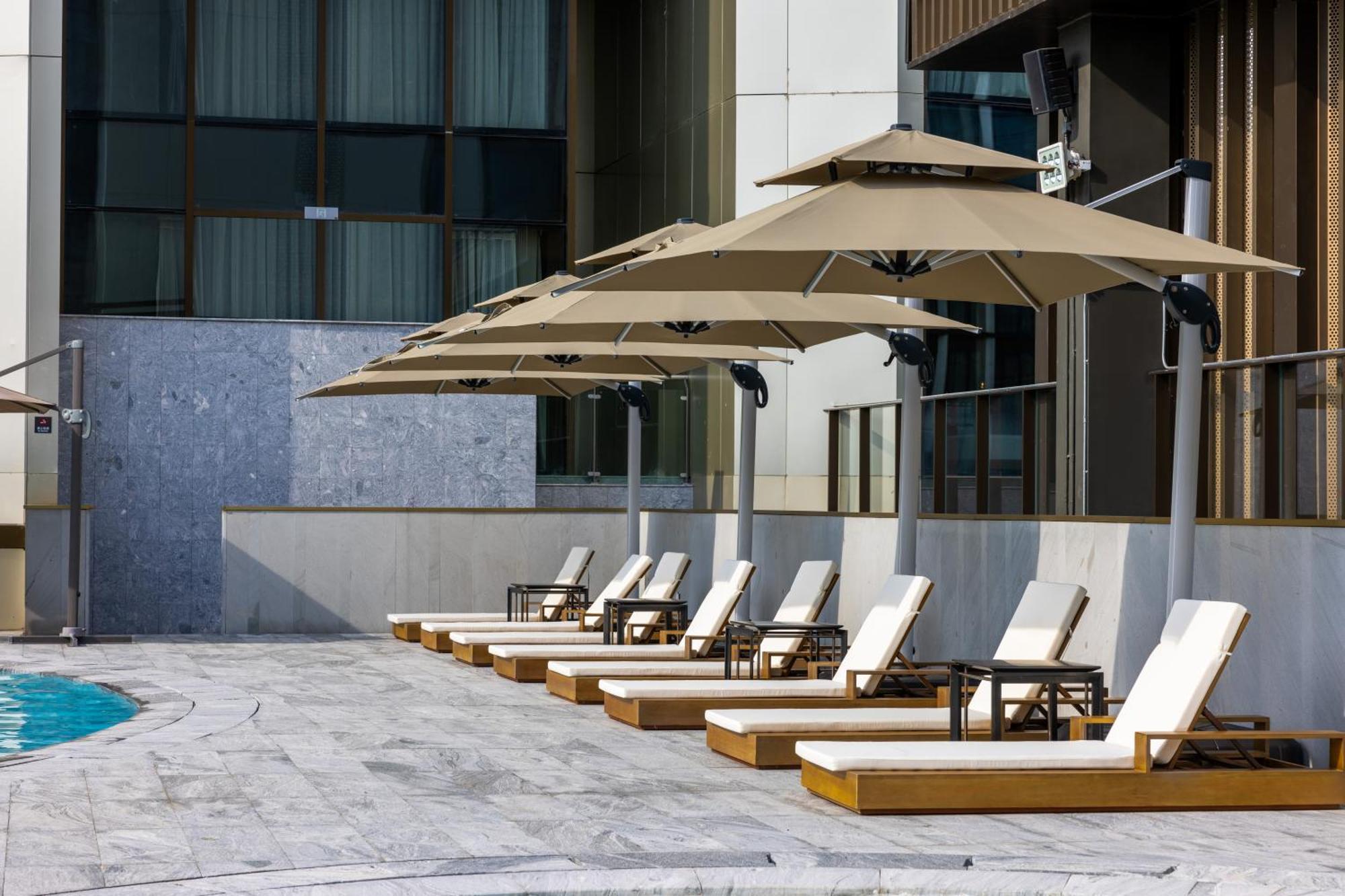 Отель Element Guangzhou Baiyun Экстерьер фото